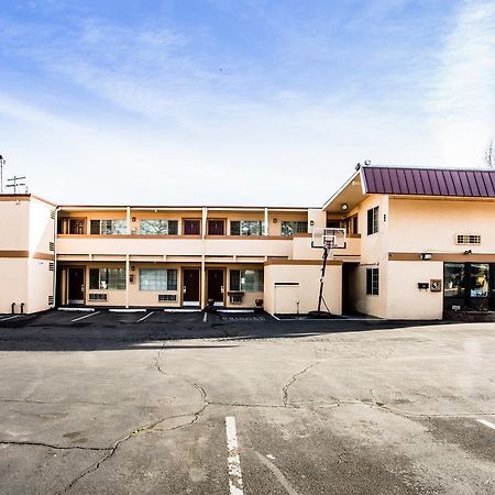 Budget Inn Of America Medford Ngoại thất bức ảnh
