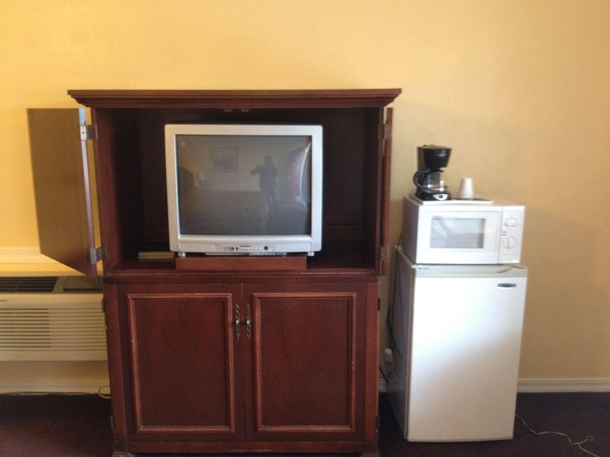 Budget Inn Of America Medford Ngoại thất bức ảnh