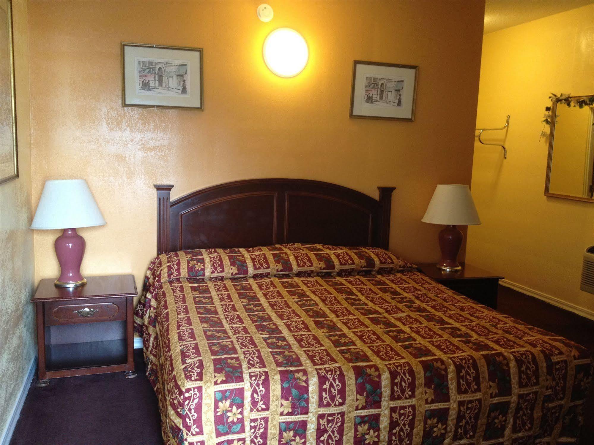 Budget Inn Of America Medford Ngoại thất bức ảnh