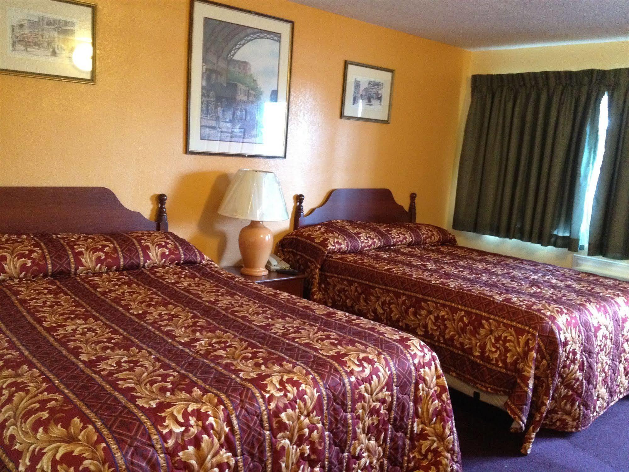 Budget Inn Of America Medford Ngoại thất bức ảnh