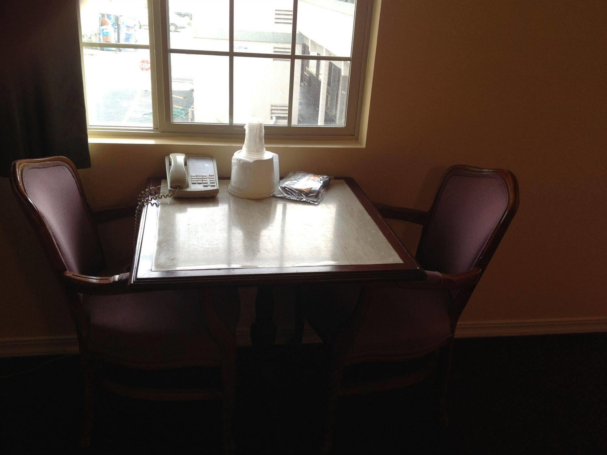 Budget Inn Of America Medford Ngoại thất bức ảnh